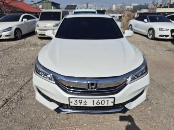 Honda Accord 2.4 Sedan EX-L CVT 2
