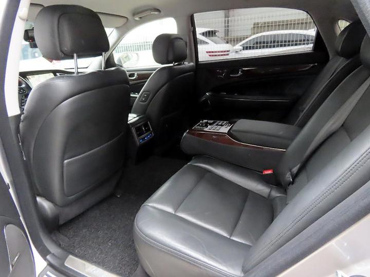 Hyundai Equus New VS380 Premium 7