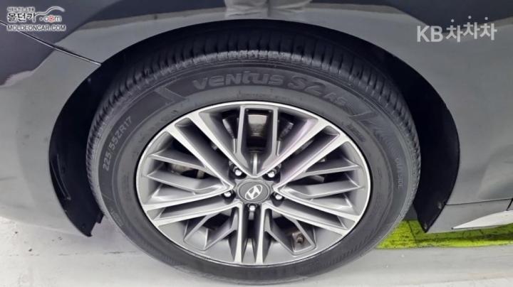 Hyundai Grandeur IG 2.4 Premium Base Type 7