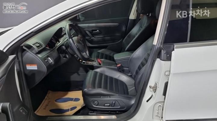 Volkswagen CC New 2.0 TDI BlueMotion 10