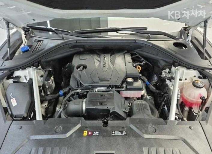 Genesis GV70 Gasoline 2.5T 2WD 6