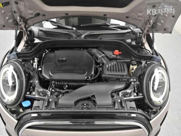 Mini Cooper 5 Duo 1.5 Classic Base Type 7