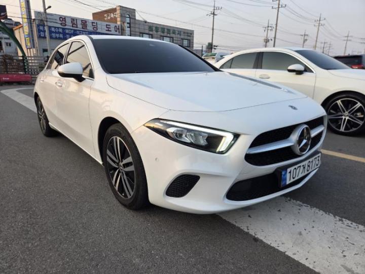 Mercedes-Benz A-Class W177 A220 Hatchback Base Type 2