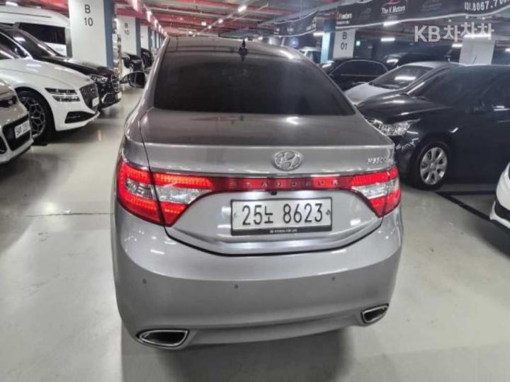 Hyundai Grandeur HG HG300 Exclusive 3