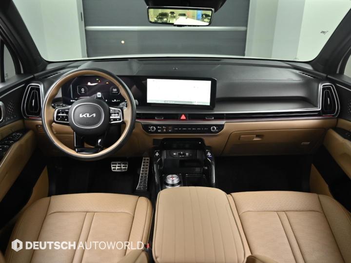 Kia Sorento Hybrid MQ4 1.6T HEV 2WD Signature 8