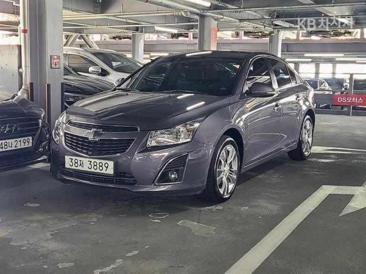 Chevrolet Cruze 1.8 LTZ+ Base Type
