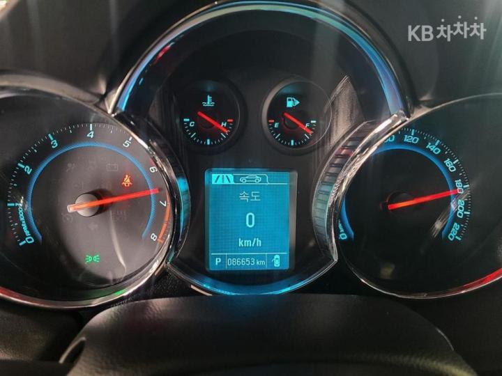 Chevrolet Cruze 1.8 LTZ+ Base Type 7