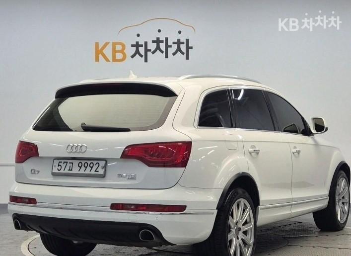 Audi Q7 3.0 TDI Quattro Dynamic 4