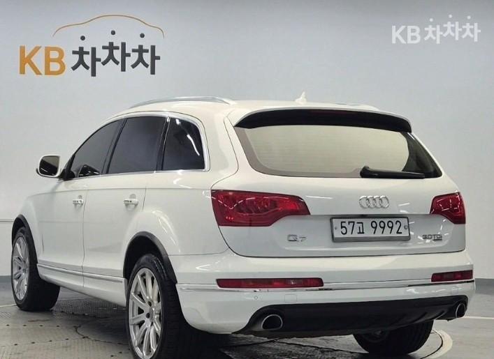 Audi Q7 3.0 TDI Quattro Dynamic 5