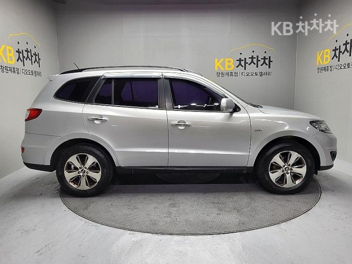 Hyundai Santa Fe CM 2WD 2.0 e-VGT MLX Smart Pack 4