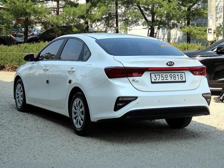 Kia K3 1.6 Gasoline Standard 4