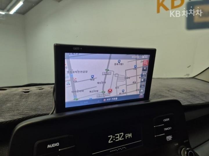 Kia Seltos 1.6 Gasoline Turbo 2WD Trendy 8