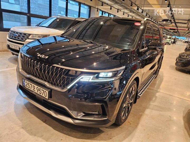 Kia Carnival D2.2 Signature 3