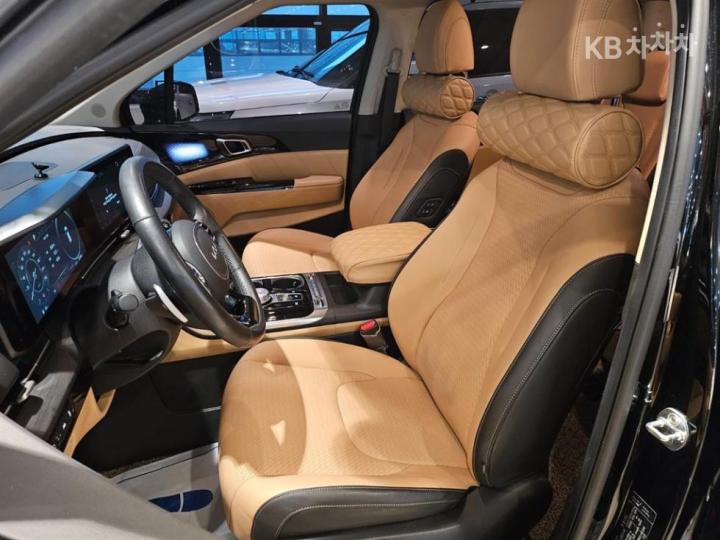 Kia Carnival D2.2 Signature 7