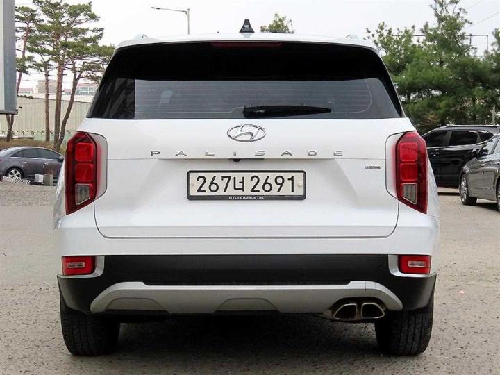 Hyundai Palisade 3.8 Gasoline AWD Exclusive 5