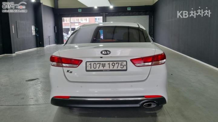 Kia K5 2.0 LPI Luxury 5