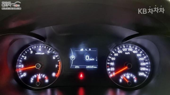 Kia K5 2.0 LPI Luxury 6