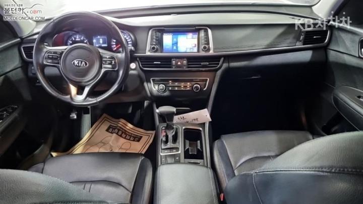 Kia K5 2.0 LPI Luxury 8