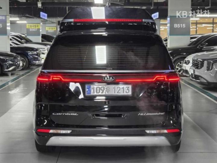 Kia Carnival High Limousine G3.5 GDI Signature 6