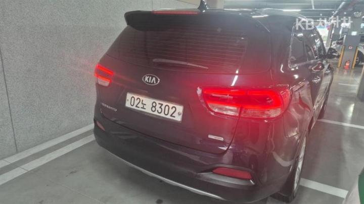 Kia Sorento Diesel 2.0 2WD Prestige 5