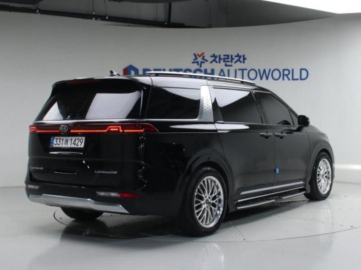 Kia Carnival G3.5 GDI Signature 4