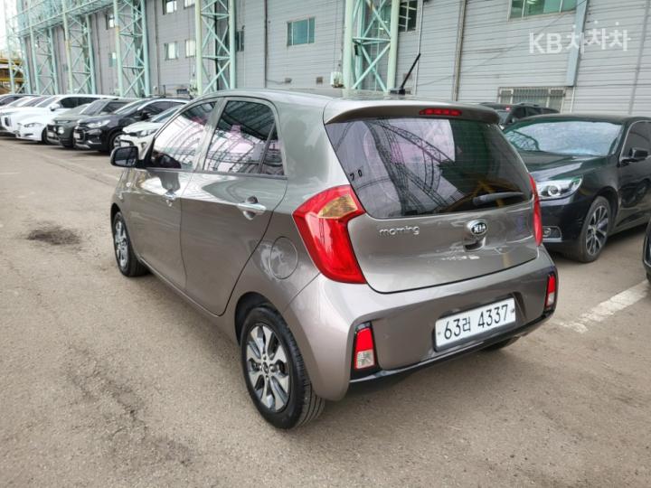 Kia Morning Luxury 6