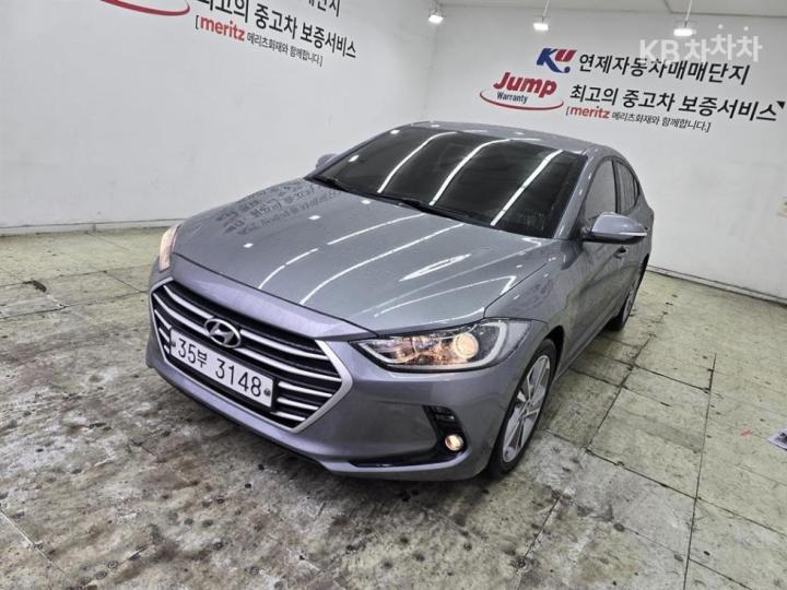 Hyundai Avante AD 1.6 GDi Value Plus 3