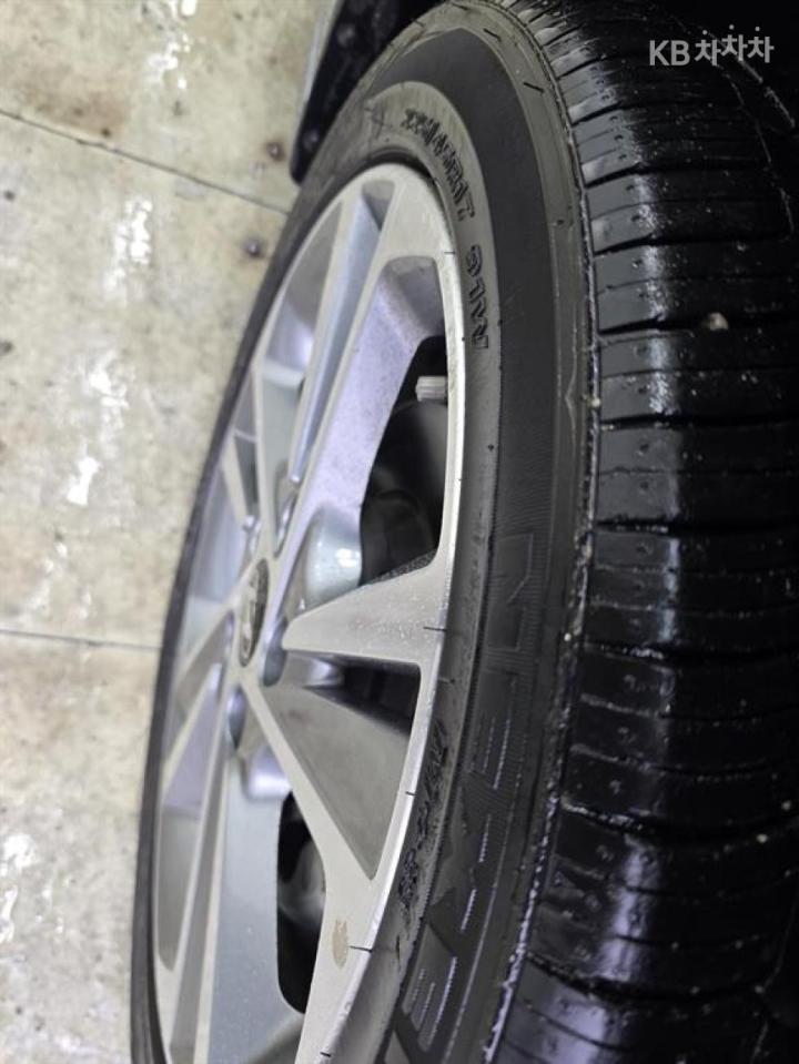 Hyundai Avante AD 1.6 GDi Value Plus 7