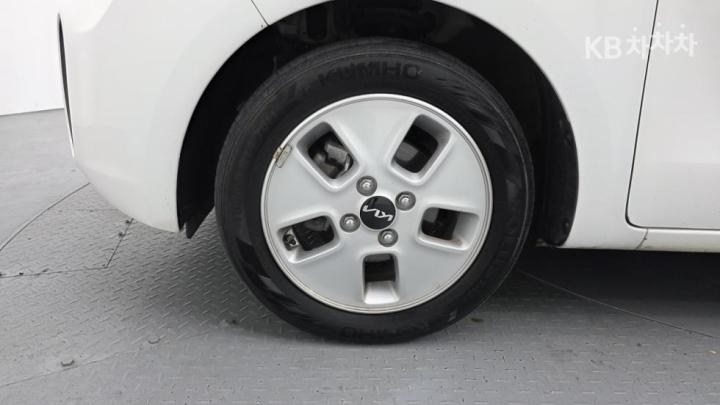 Kia Ray 1.0 Gasoline Prestige 9