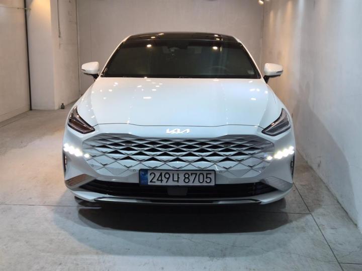 Kia K8 Hybrid 1.6 Turbo Signature Special 2