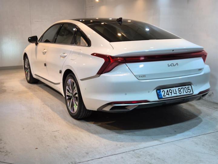 Kia K8 Hybrid 1.6 Turbo Signature Special 5