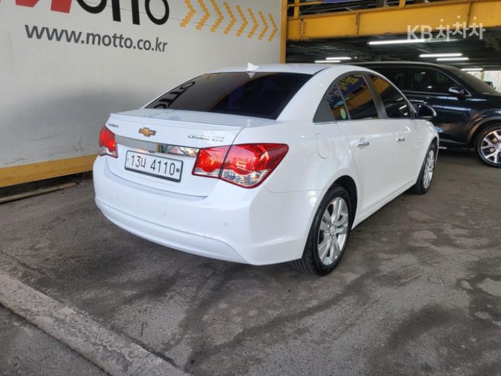 Chevrolet Cruze 1.8 LTZ+ Base Type 6