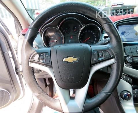 Chevrolet Cruze 1.8 LTZ+ Base Type 9