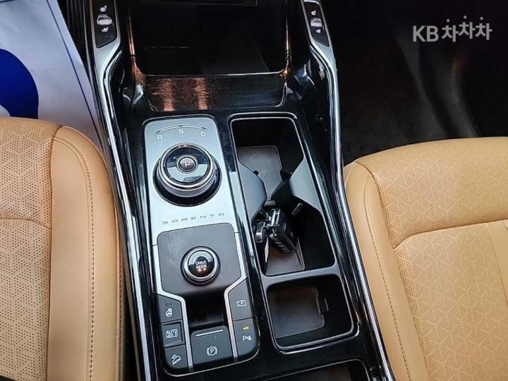 Kia Sorento Hybrid 1.6 HEV Gravity 9