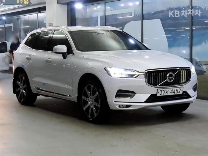 Volvo XC60 B5 Inscription 2