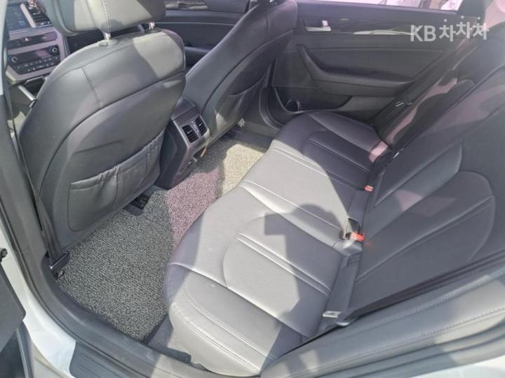 Hyundai Sonata LF 2.0 Smart Base Type 5