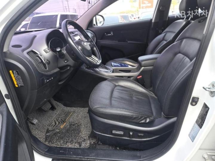 Kia Sportage R Diesel 2WD Prestige 5