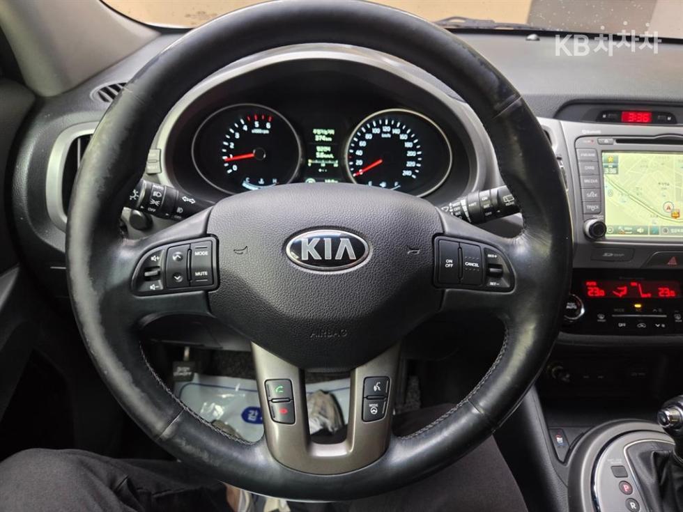 2014 - kia sportage