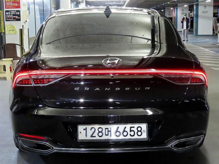 Hyundai Grandeur LPi 3.0 Exclusive 6