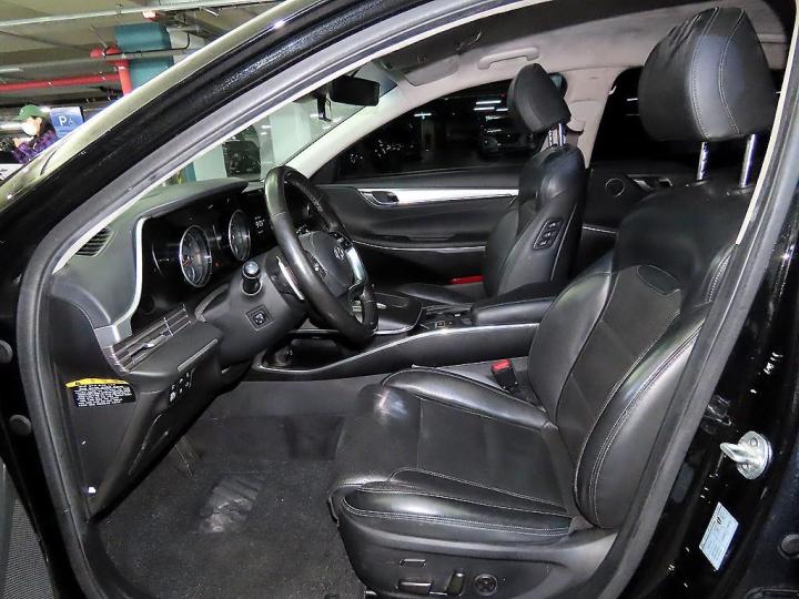 Hyundai Grandeur LPi 3.0 Exclusive 7