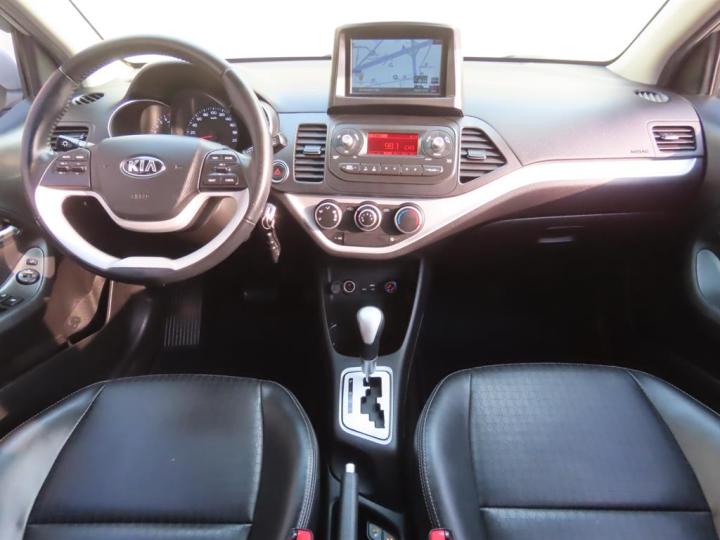 Kia Morning Deluxe 8