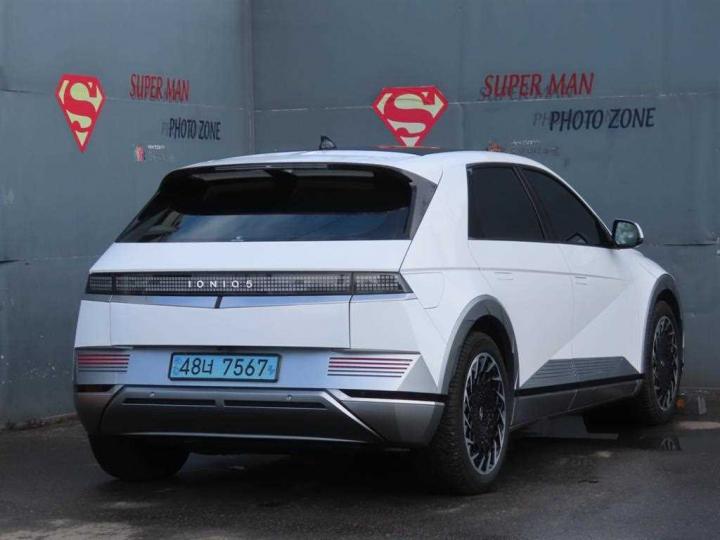 Hyundai IONIQ 5 Long Range Prestige 4