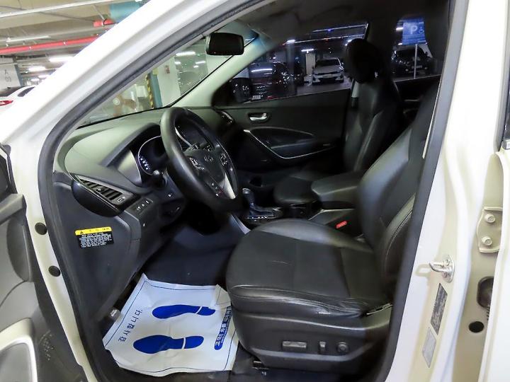 Hyundai Santa Fe DM R2.2 2WD EXCLUSIVE Base Type 7