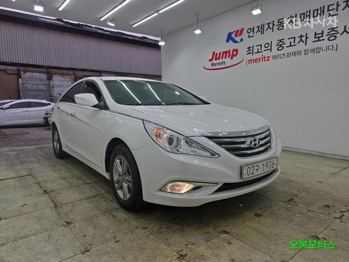 Hyundai Sonata The LPI Modern 3
