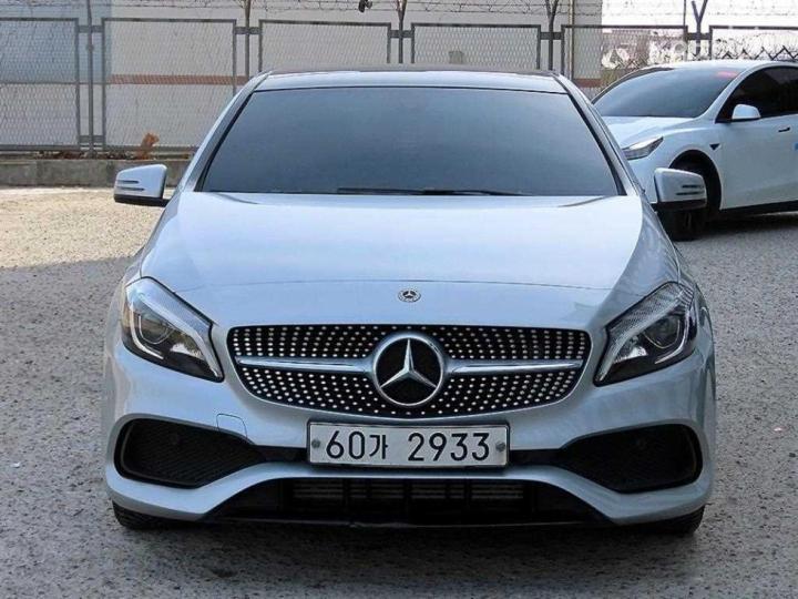 Mercedes-Benz A-Class A200 W176
