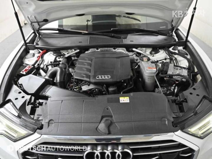 Audi A6 C8 45 TFSI Quattro Premium 7