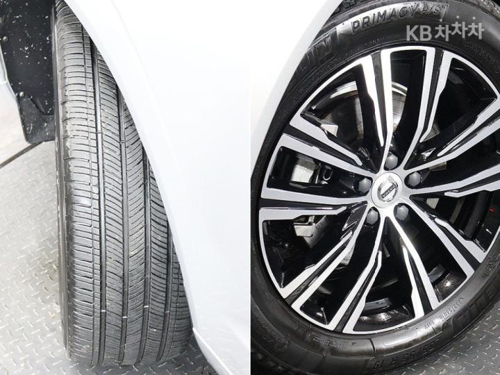 Volvo XC60 B5 Inscription 10