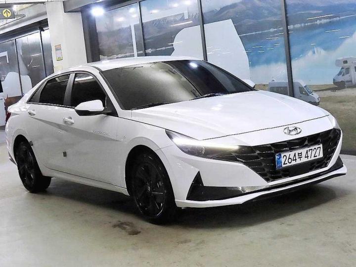 Hyundai Avante CN7 1.6 Gasoline Modern