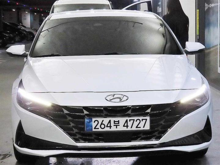 Hyundai Avante CN7 1.6 Gasoline Modern 3