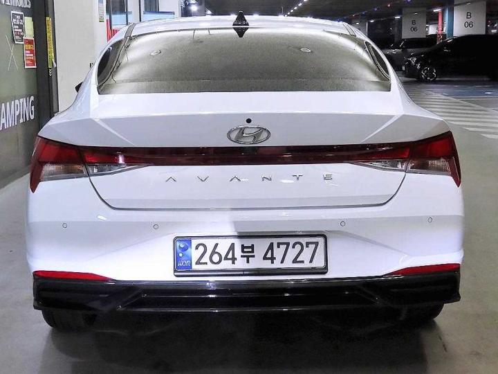 Hyundai Avante CN7 1.6 Gasoline Modern 6